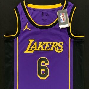 NWT Jordan LeBron James Los Angeles Lakers #6 Purple Statement Swingman Jersey